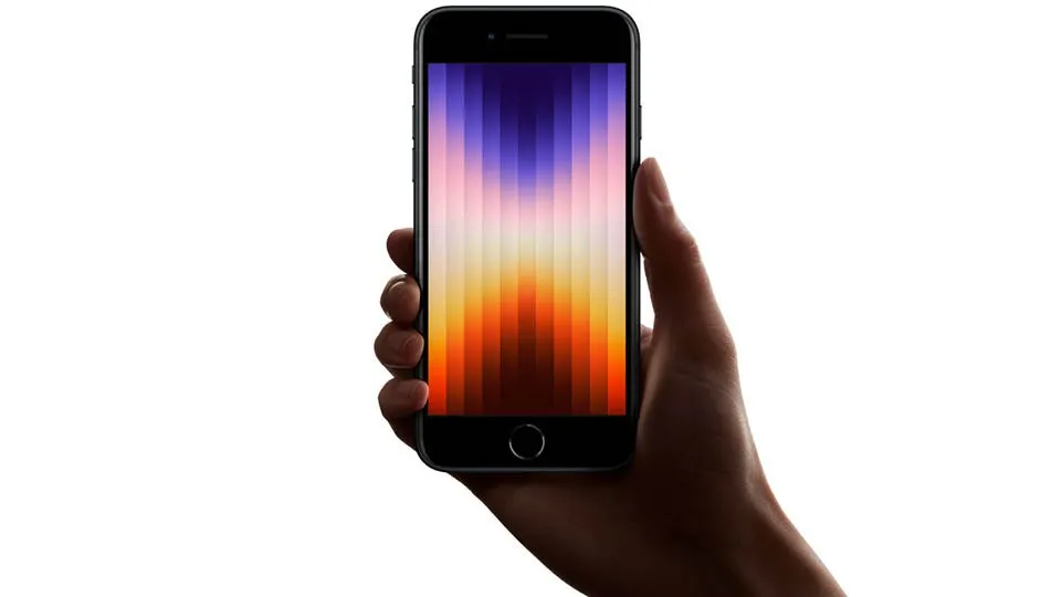iPhone SE 2022 - Kiểu dáng thân thiện, đậm bản sắc iPhone